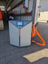 Carica l'immagine nel visualizzatore della galleria, noleggio carrelli elevatori elettrici con capacità di carico di 5.000 kg in Alto Adige
